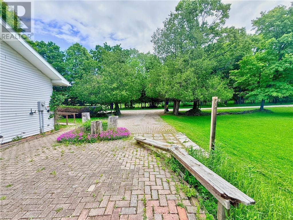 












1317 Lakeshore Road

,
Kagawong, Manitoulin Island,




Ontario
P0P1J0

