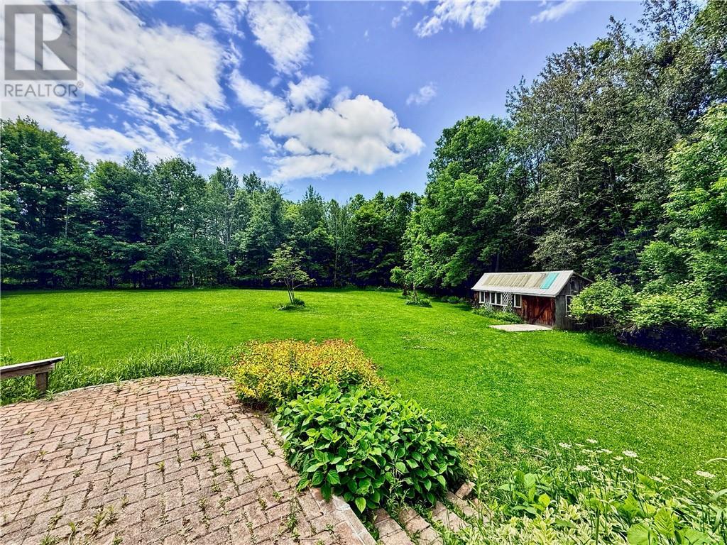 












1317 Lakeshore Road

,
Kagawong, Manitoulin Island,




Ontario
P0P1J0

