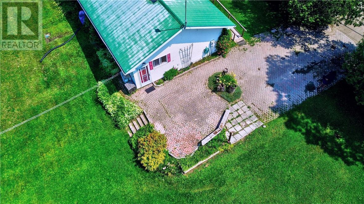 












1317 Lakeshore Road

,
Kagawong, Manitoulin Island,




Ontario
P0P1J0

