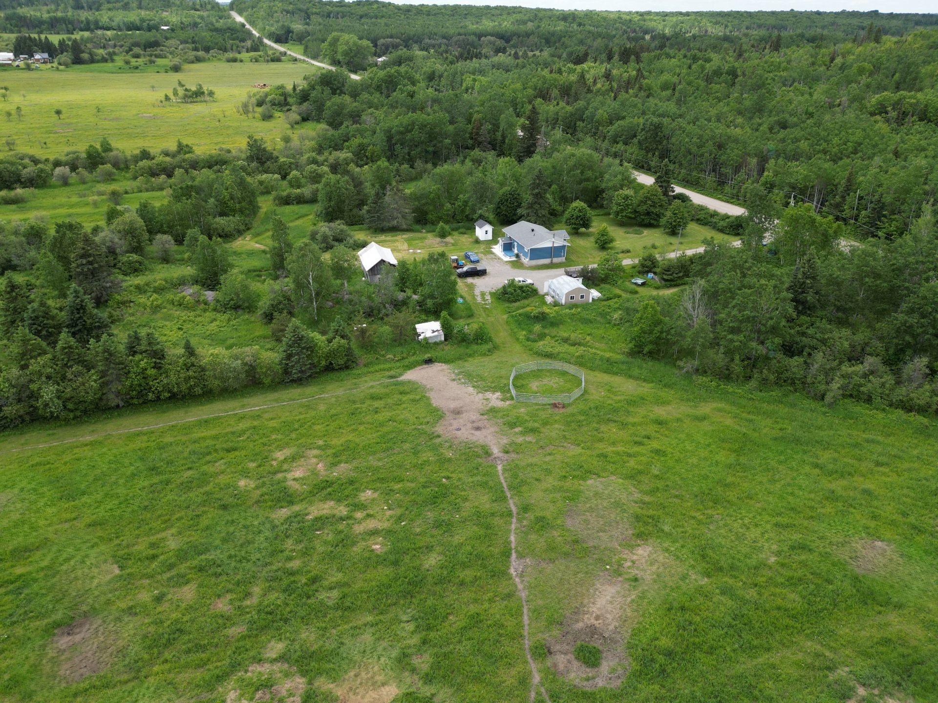 









896


13e-et-14e Rang

,
Laverlochère-Angliers,




QC
J0Z1A0

