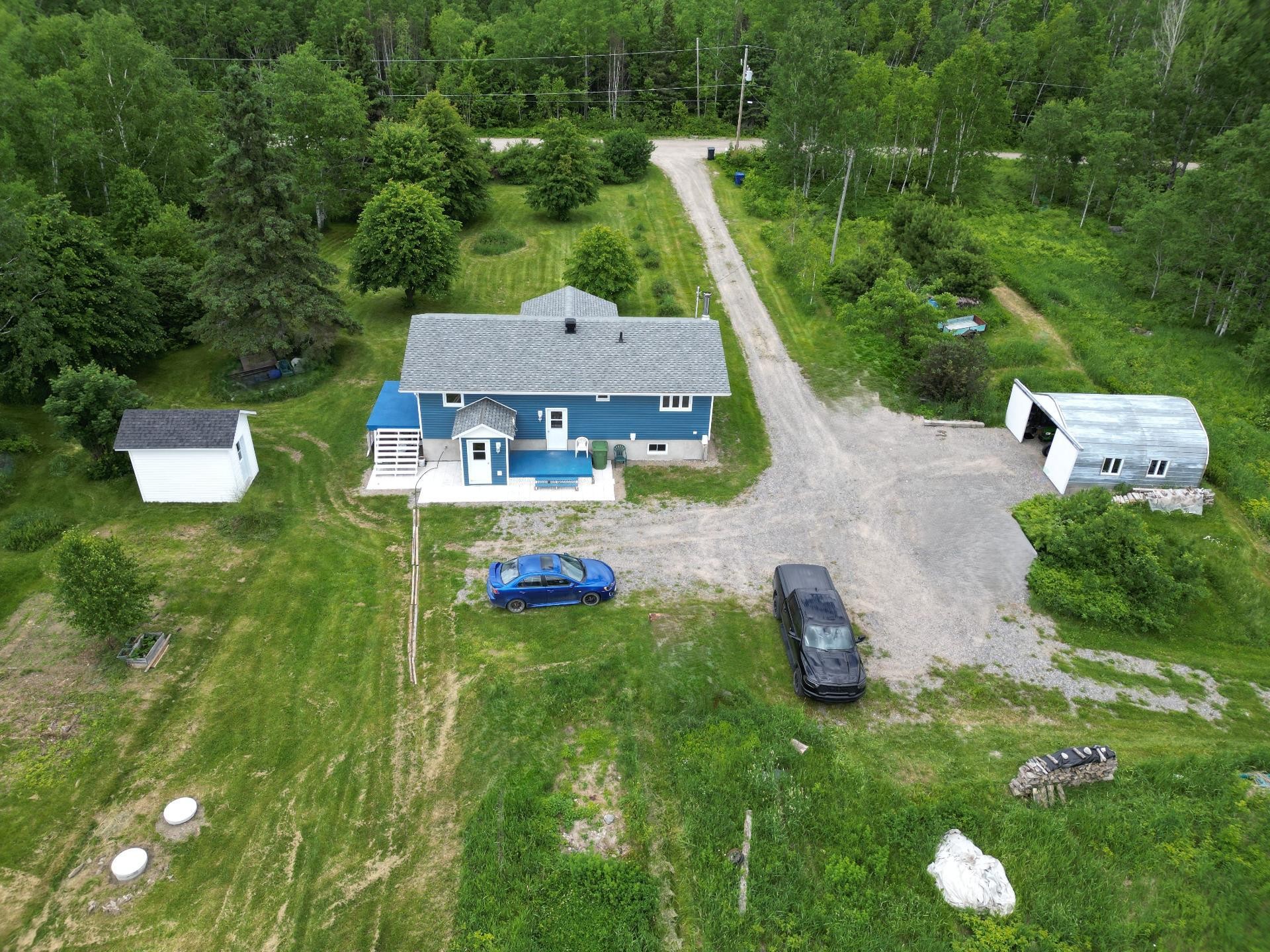









896


13e-et-14e Rang

,
Laverlochère-Angliers,




QC
J0Z1A0

