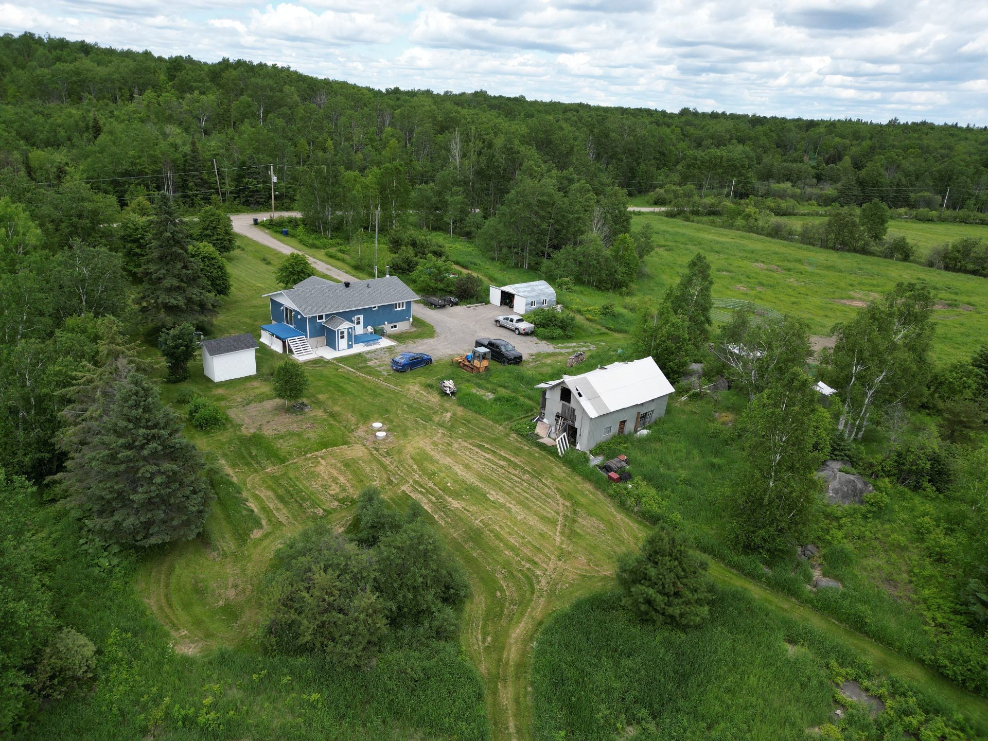 









896


13e-et-14e Rang

,
Laverlochère-Angliers,




QC
J0Z1A0

