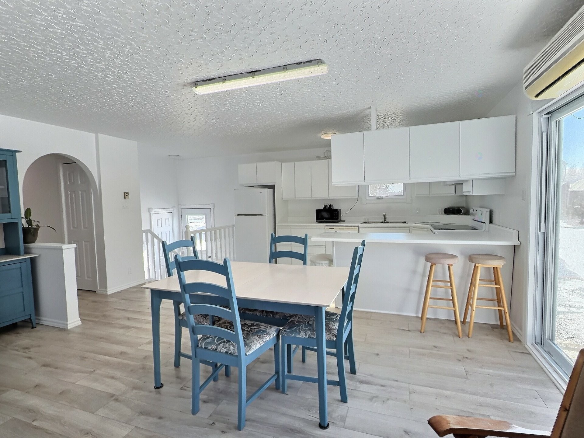 









896


13e-et-14e Rang

,
Laverlochère-Angliers,




QC
J0Z1A0

