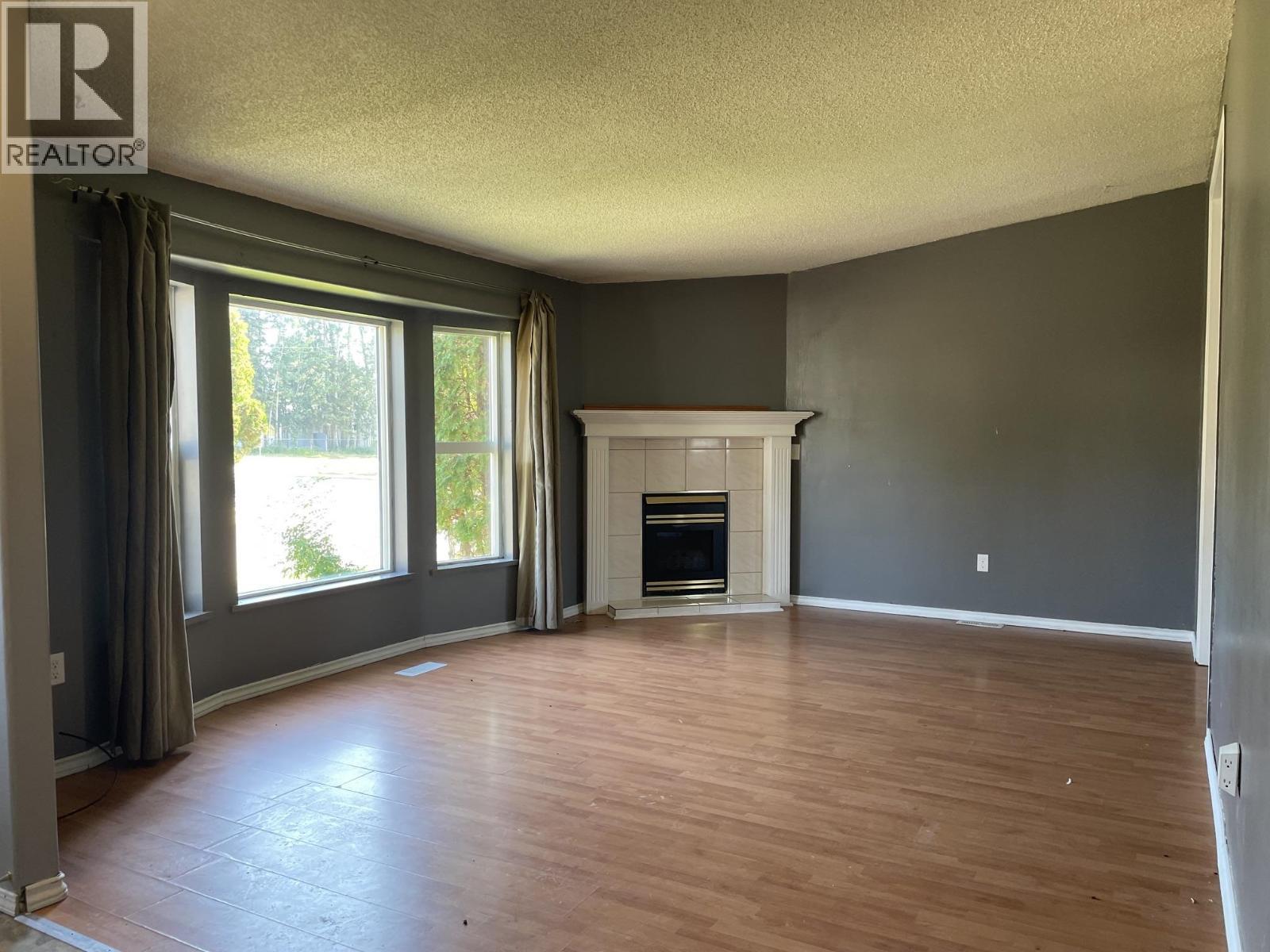 












5217 45 STREET

,
Fort Nelson,




British Columbia
V0C1R0

