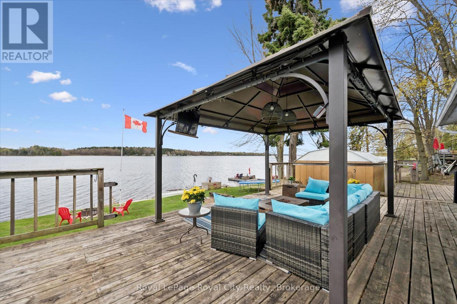 












335 THIRD STREET

,
Centre Wellington (Belwood),




Ontario
N0B1J0

