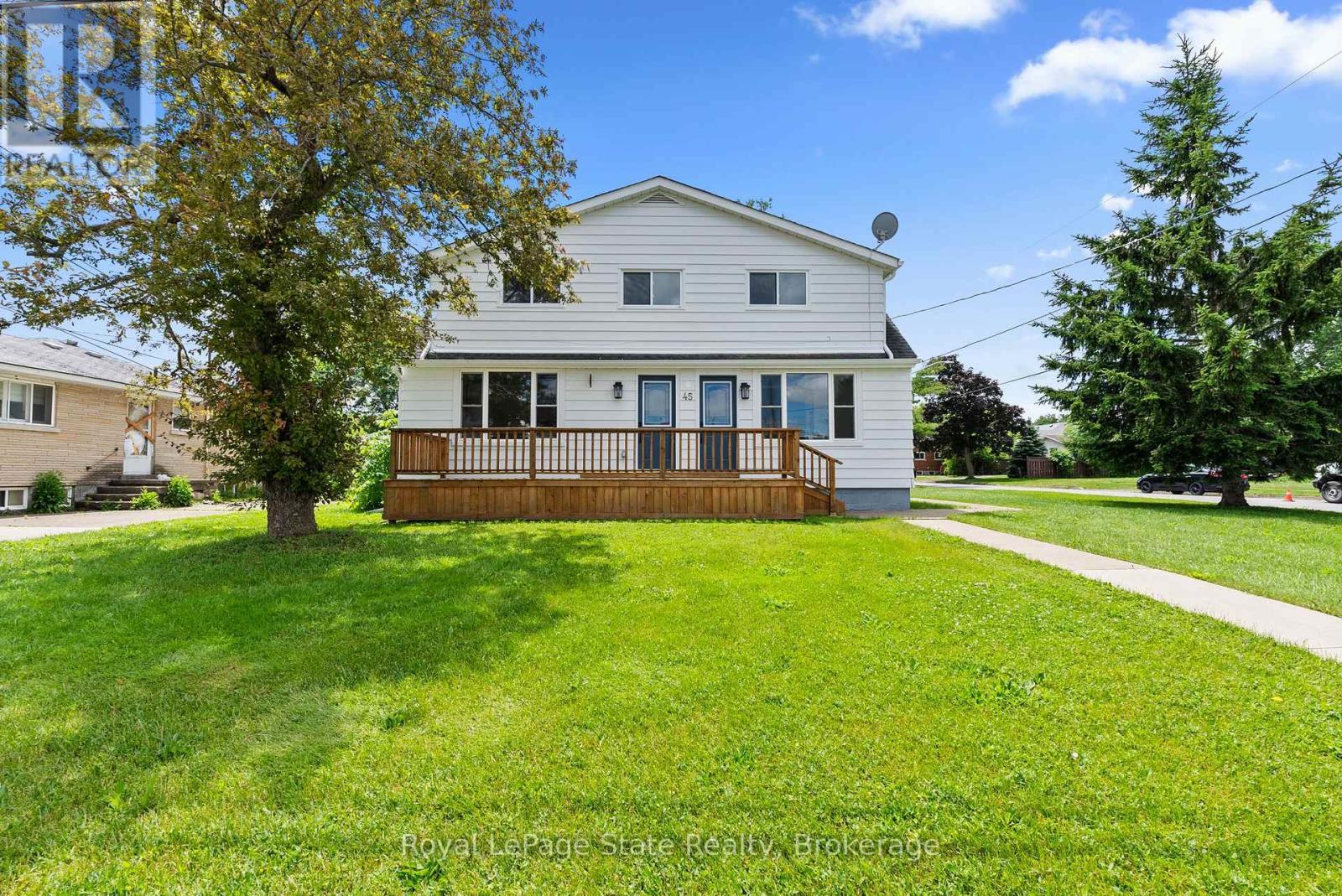 












45 CATHERINE STREET

,
Fort Erie (Central),




Ontario
L2A2G8

