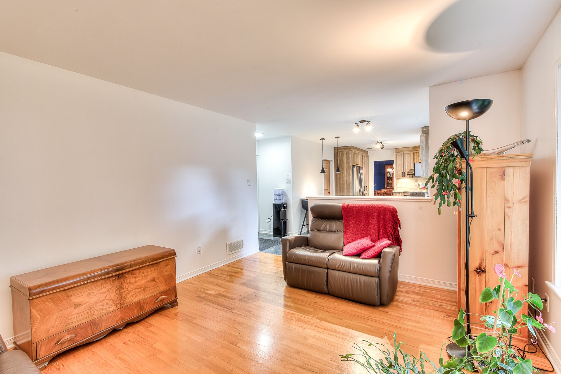 









7


Rue des Doublons

,
Blainville,




QC
J7C5X4

