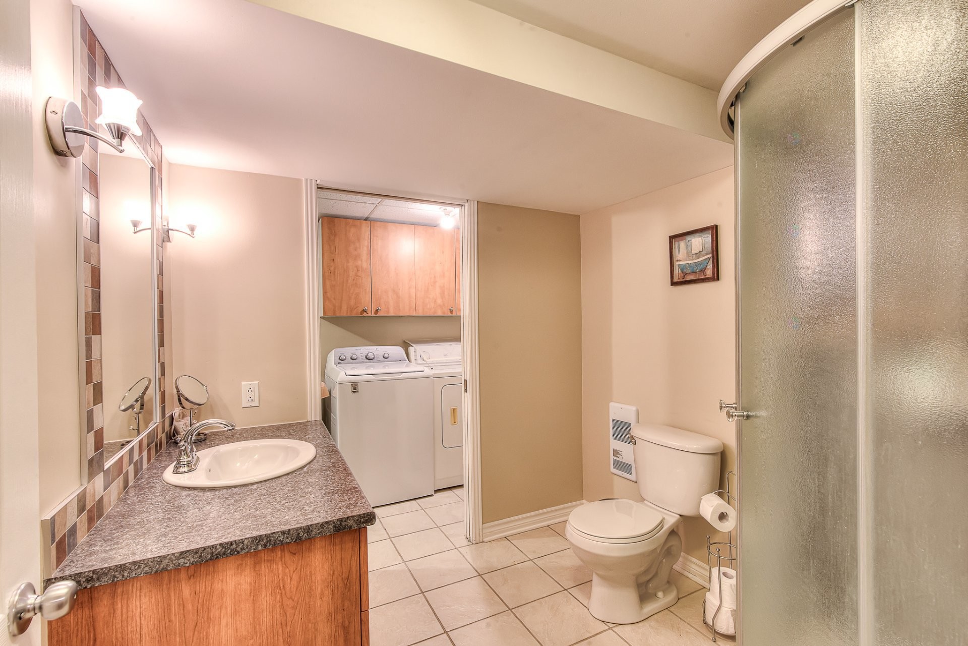 









7


Rue des Doublons

,
Blainville,




QC
J7C5X4

