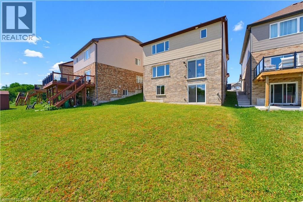 












47 NEWCASTLE Court

,
Kitchener,




Ontario
N2R0G7

