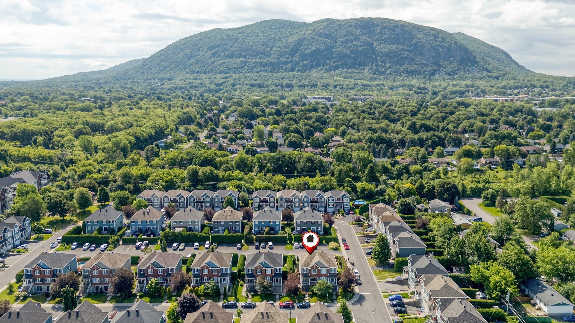









506


Rue Magloire-Laflamme

,
Mont-Saint-Hilaire,




QC
J3H0B8

