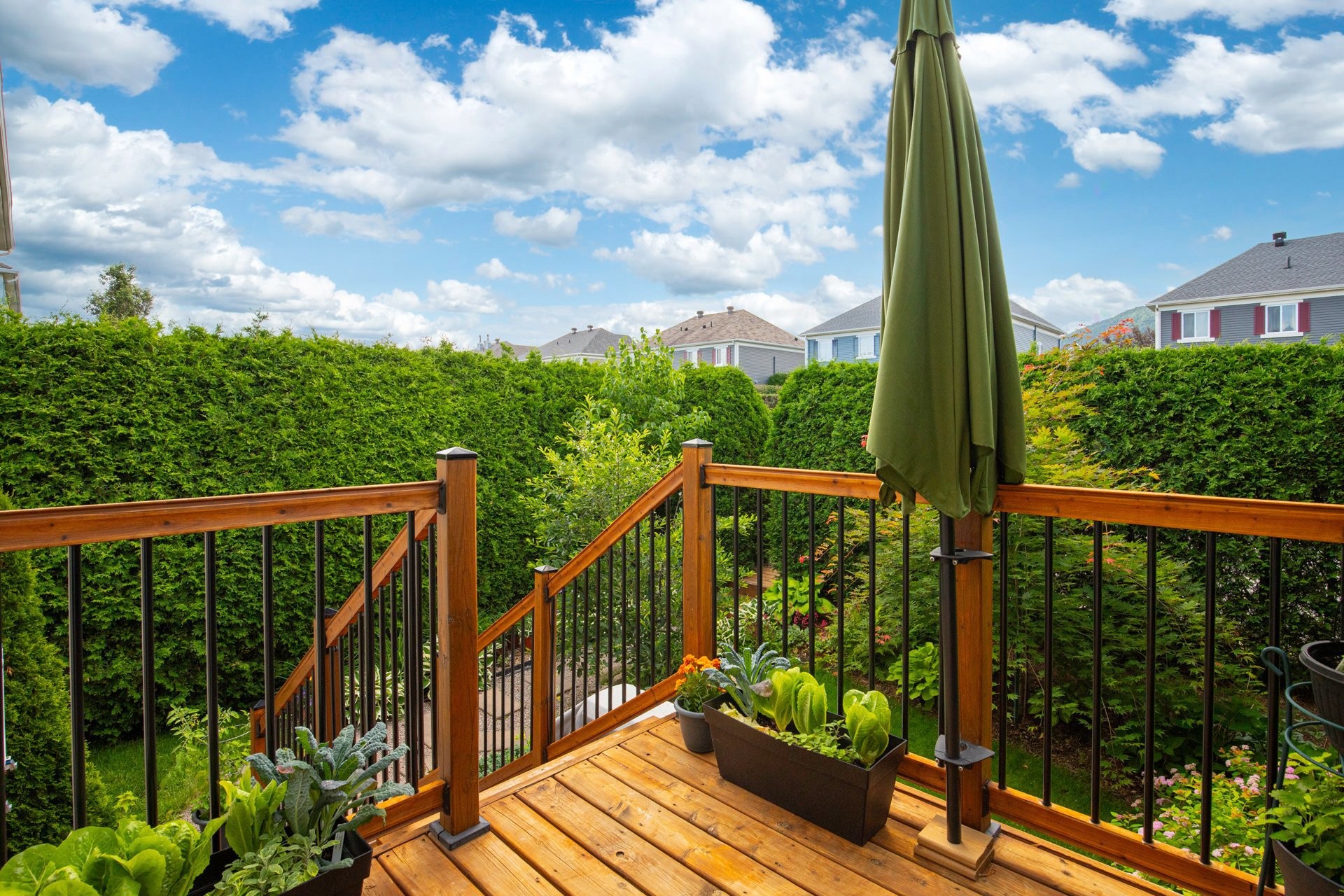 









506


Rue Magloire-Laflamme

,
Mont-Saint-Hilaire,




QC
J3H0B8

