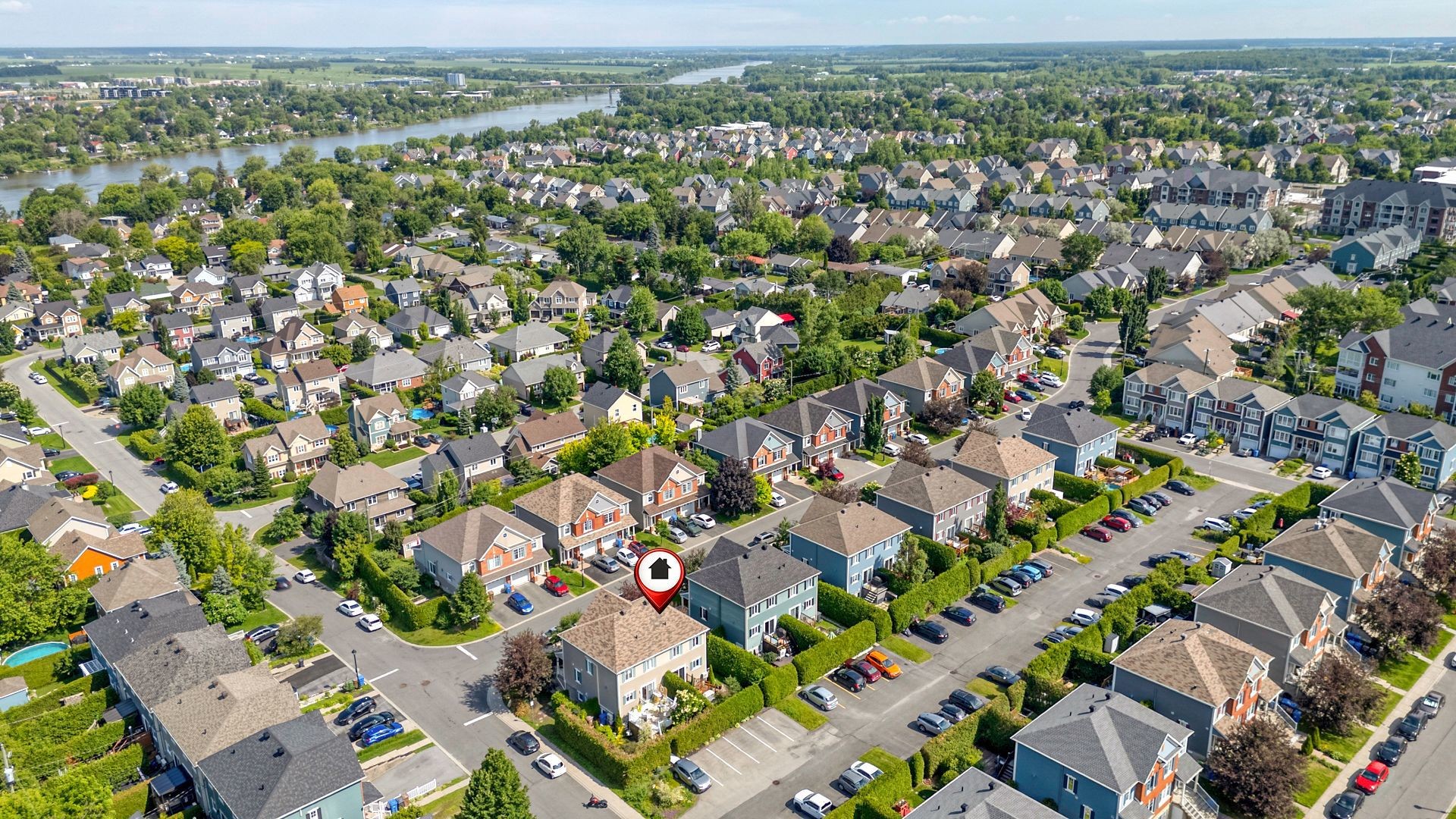 









506


Rue Magloire-Laflamme

,
Mont-Saint-Hilaire,




QC
J3H0B8

