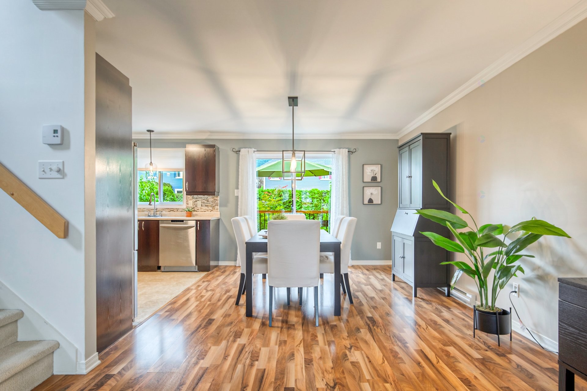 









506


Rue Magloire-Laflamme

,
Mont-Saint-Hilaire,




QC
J3H0B8

