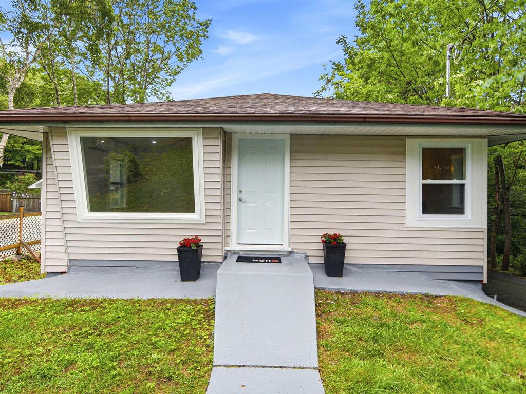 












12 Nelson Avenue

,
Halifax,




NS
B3P 1V8

