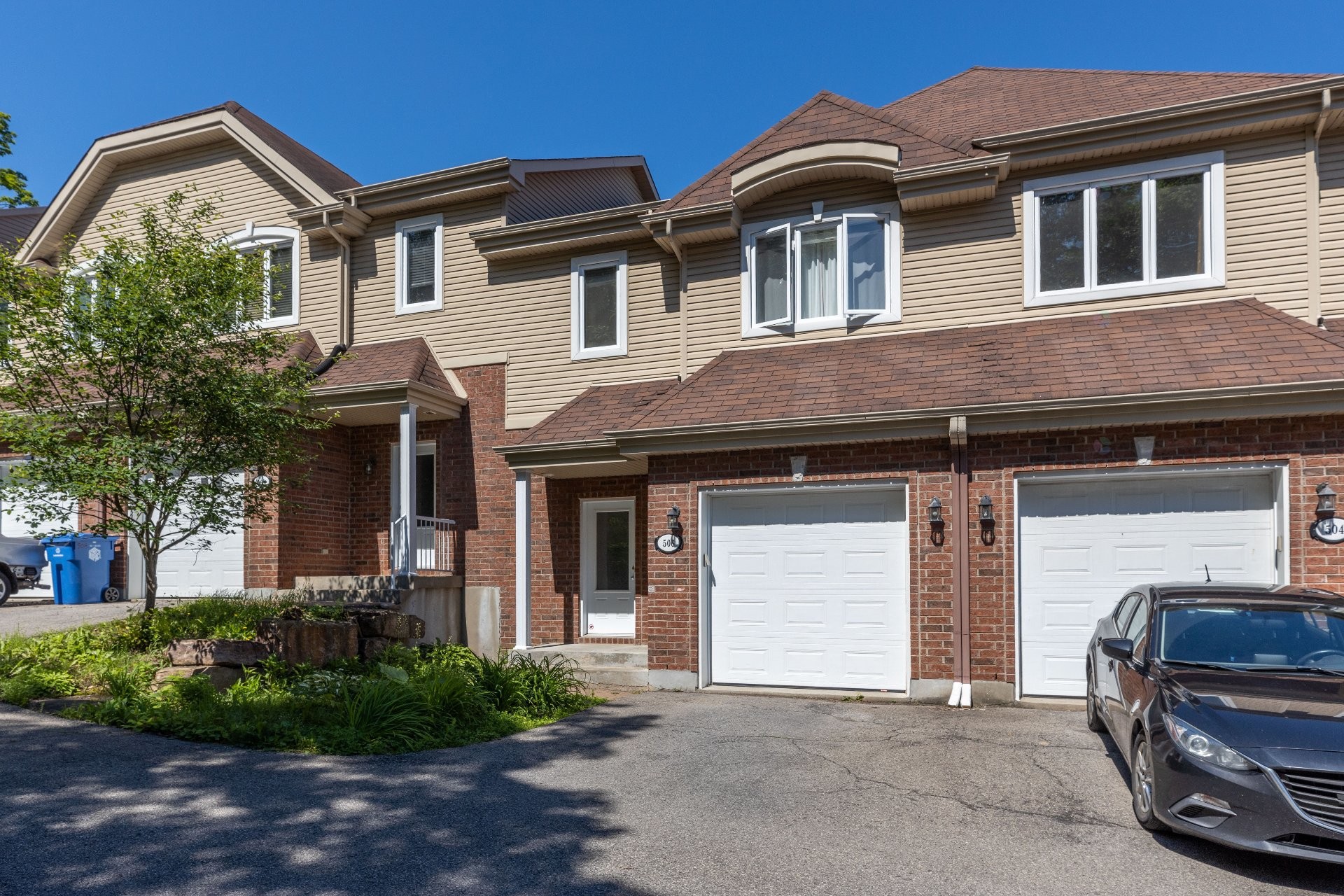 









506


Boul. Perrot

,
L'Île-Perrot,




QC
J7V3H2

