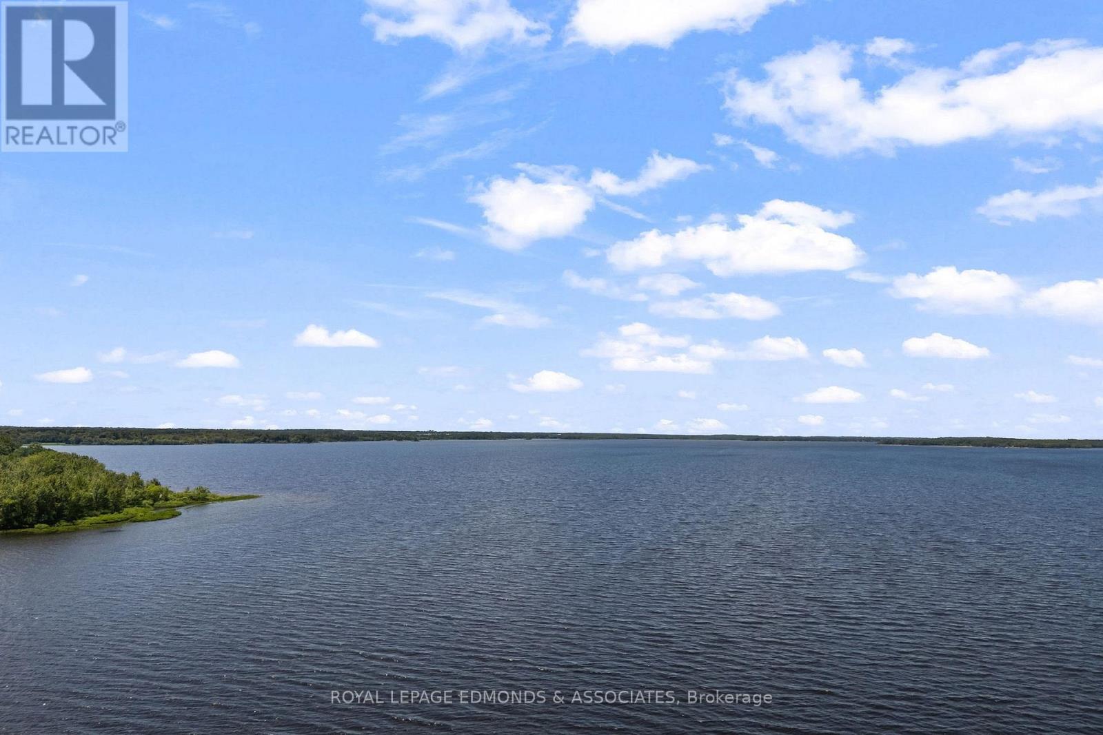












59 GREATVIEW TRAIL

,
Whitewater Region,




Ontario
K8A6W2

