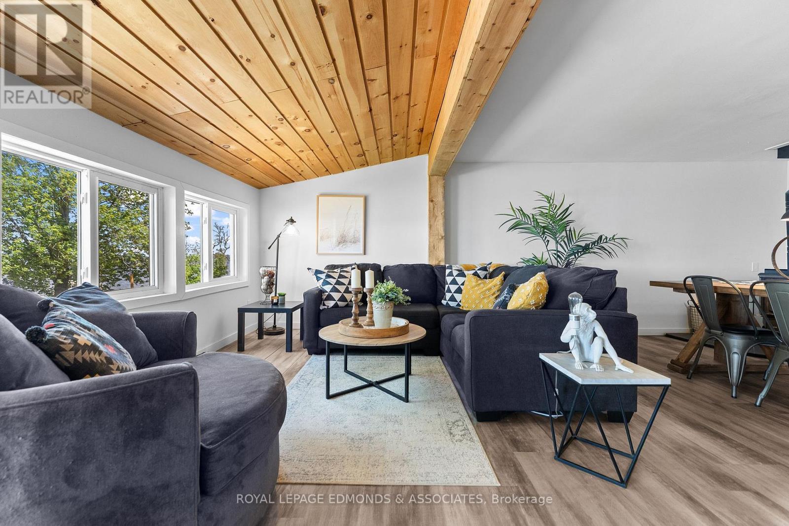 












59 GREATVIEW TRAIL

,
Whitewater Region,




Ontario
K8A6W2

