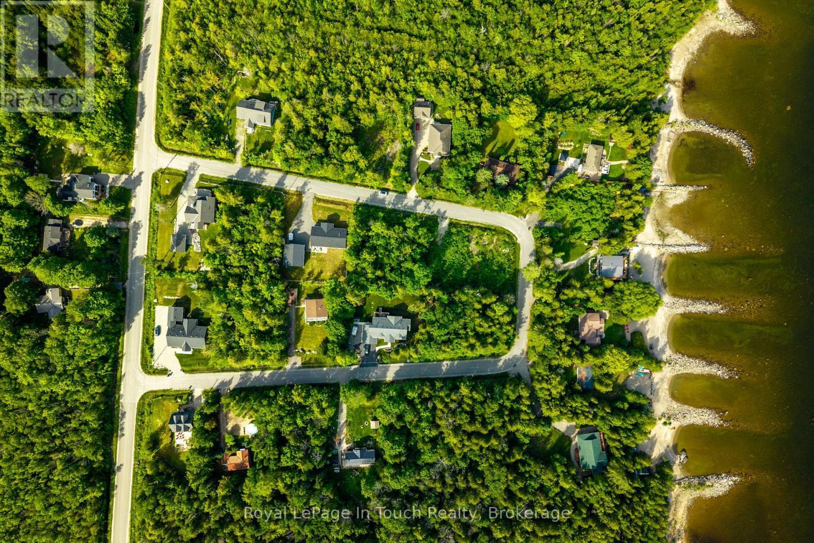 












36 SEGUIN CRESCENT

,
Tiny,







Ontario
L9M0C9

