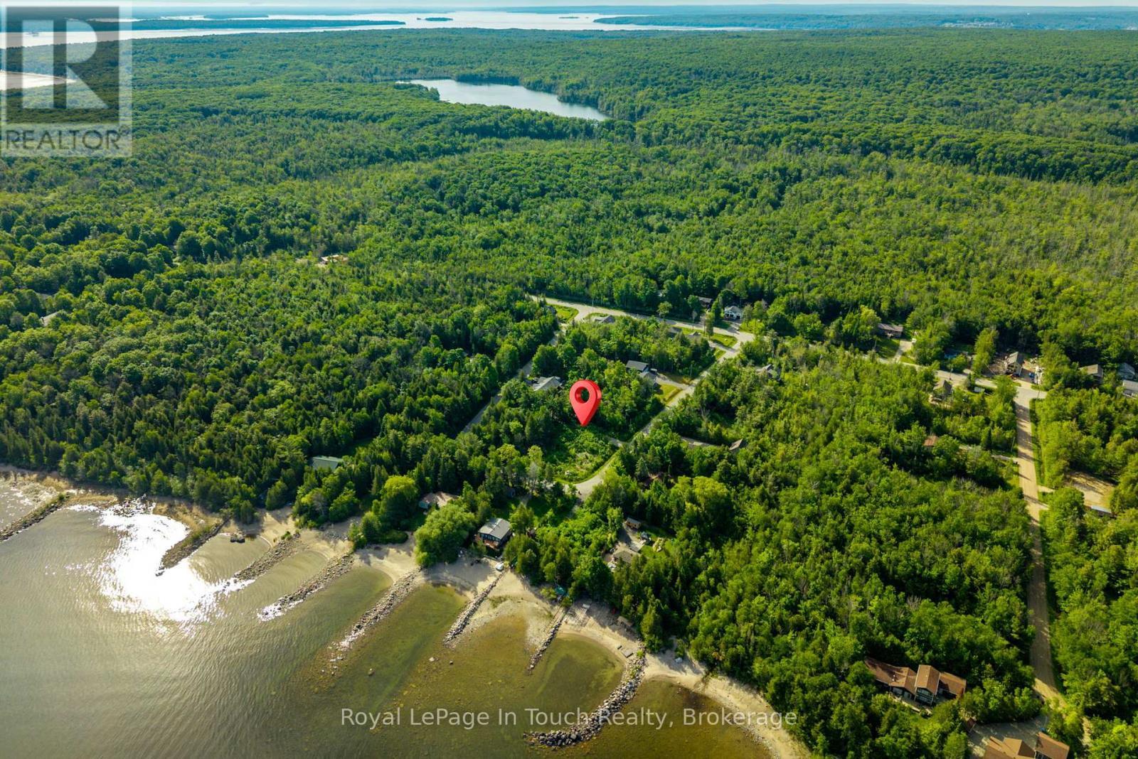 












36 SEGUIN CRESCENT

,
Tiny,







Ontario
L9M0C9

