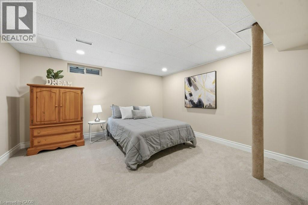












2229 HERRGOTT Road

,
St. Clements,




Ontario
N0B2M0

