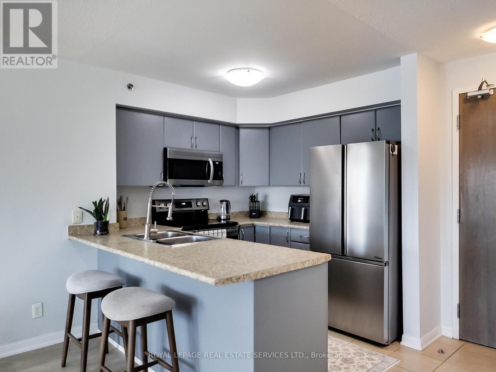 












221 - 3060 ROTARY WAY

,
Burlington,




Ontario
L7M0G9

