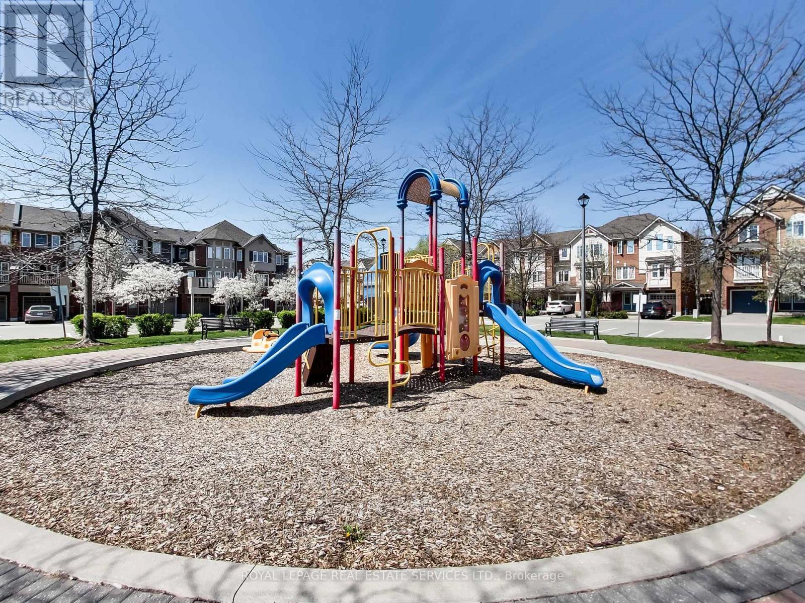 












221 - 3060 ROTARY WAY

,
Burlington,




Ontario
L7M0G9

