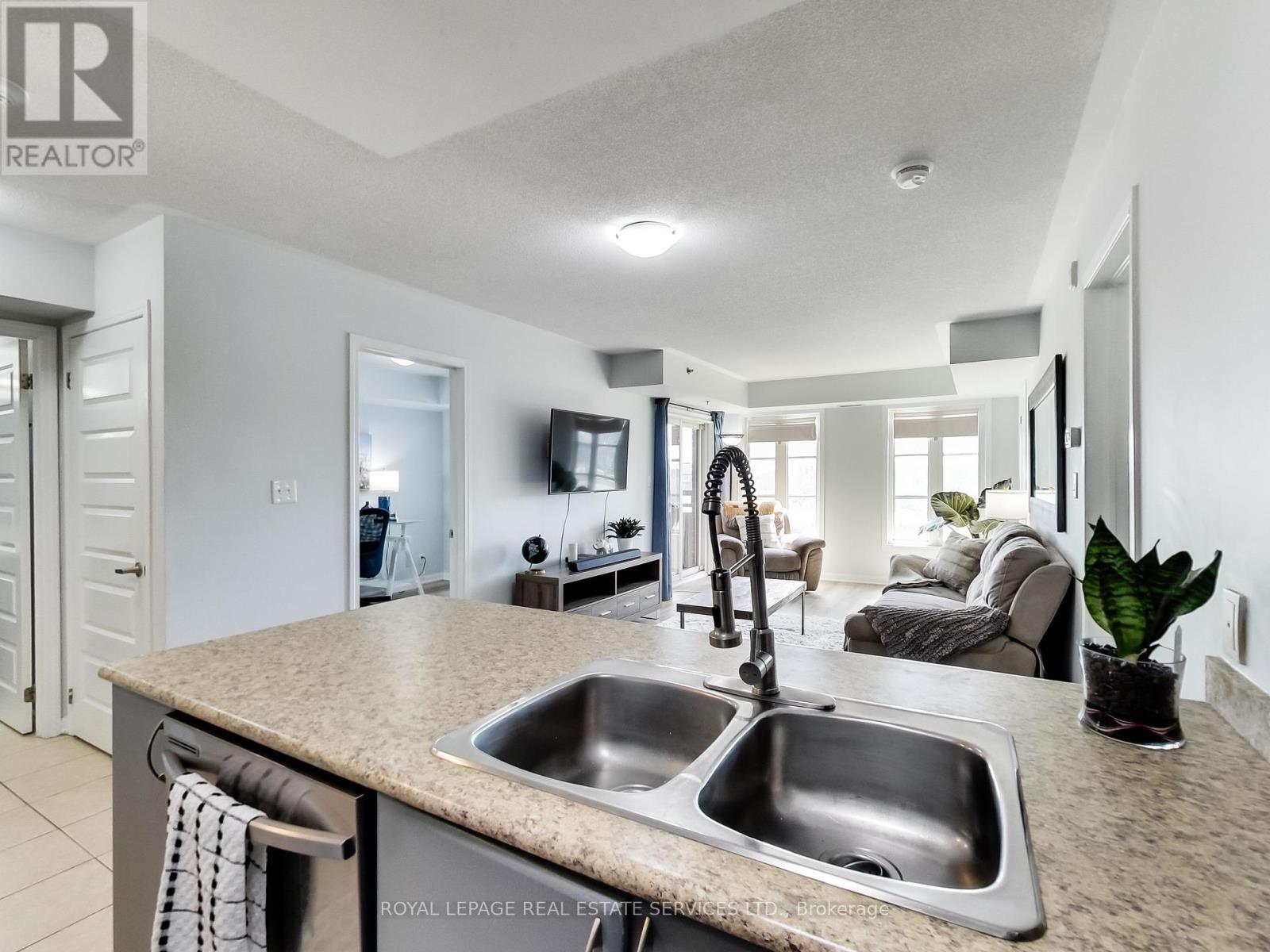 












221 - 3060 ROTARY WAY

,
Burlington,




Ontario
L7M0G9

