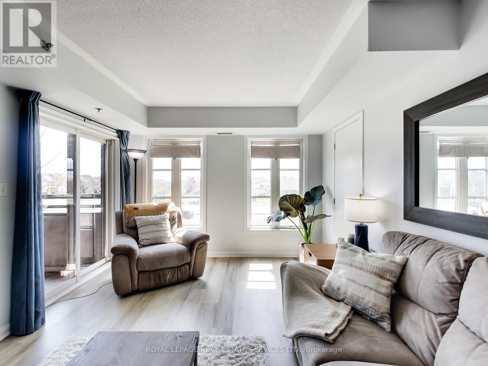 












221 - 3060 ROTARY WAY

,
Burlington,




Ontario
L7M0G9

