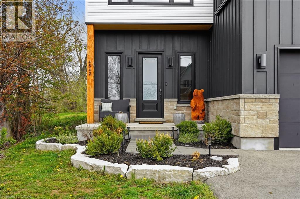 












4642 ANDERSON Avenue

,
Ramara,




Ontario
L3V6H7

