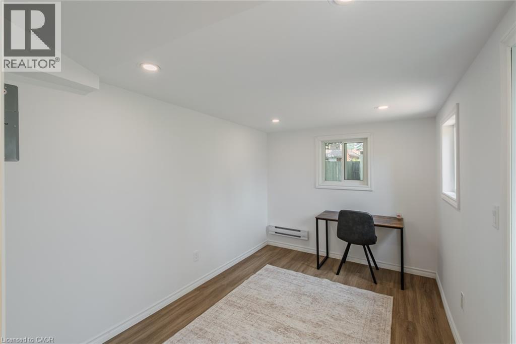 












241 TALBOT Street S

,
Simcoe,




Ontario
N3Y3A1

