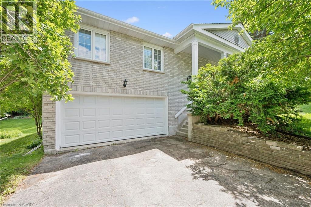 












176 SANDFORD FLEMING Drive

,
Waterloo,




Ontario
N2T1G2

