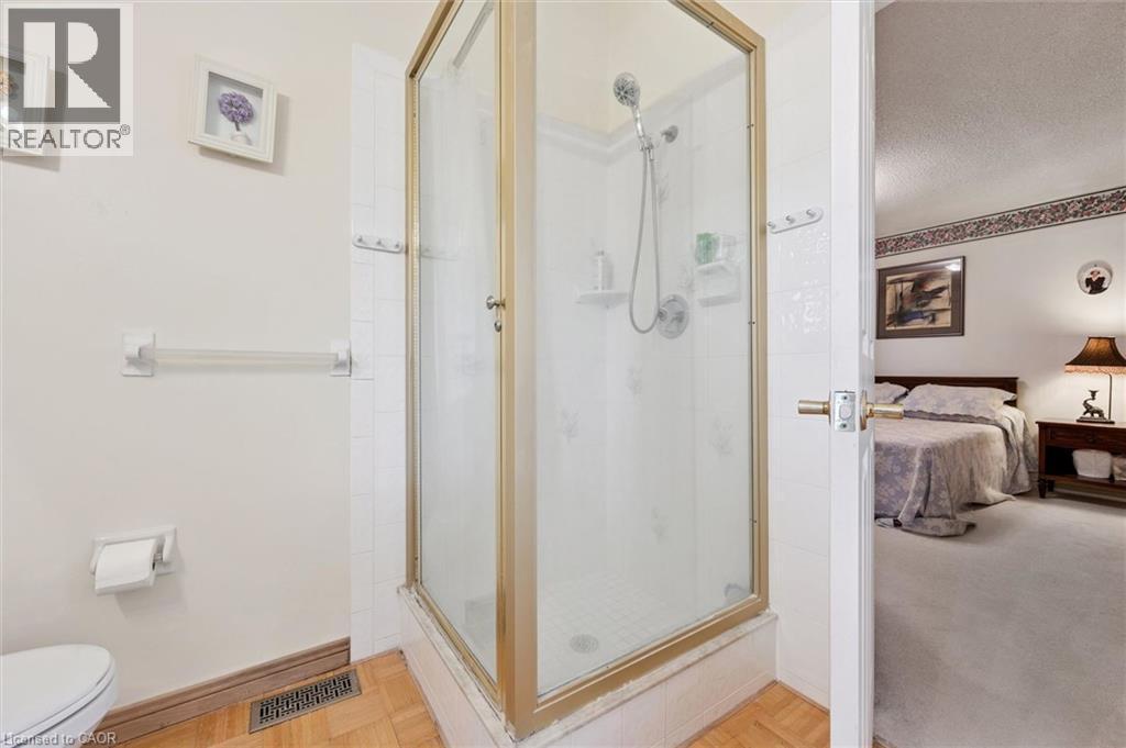 












176 SANDFORD FLEMING Drive

,
Waterloo,




Ontario
N2T1G2

