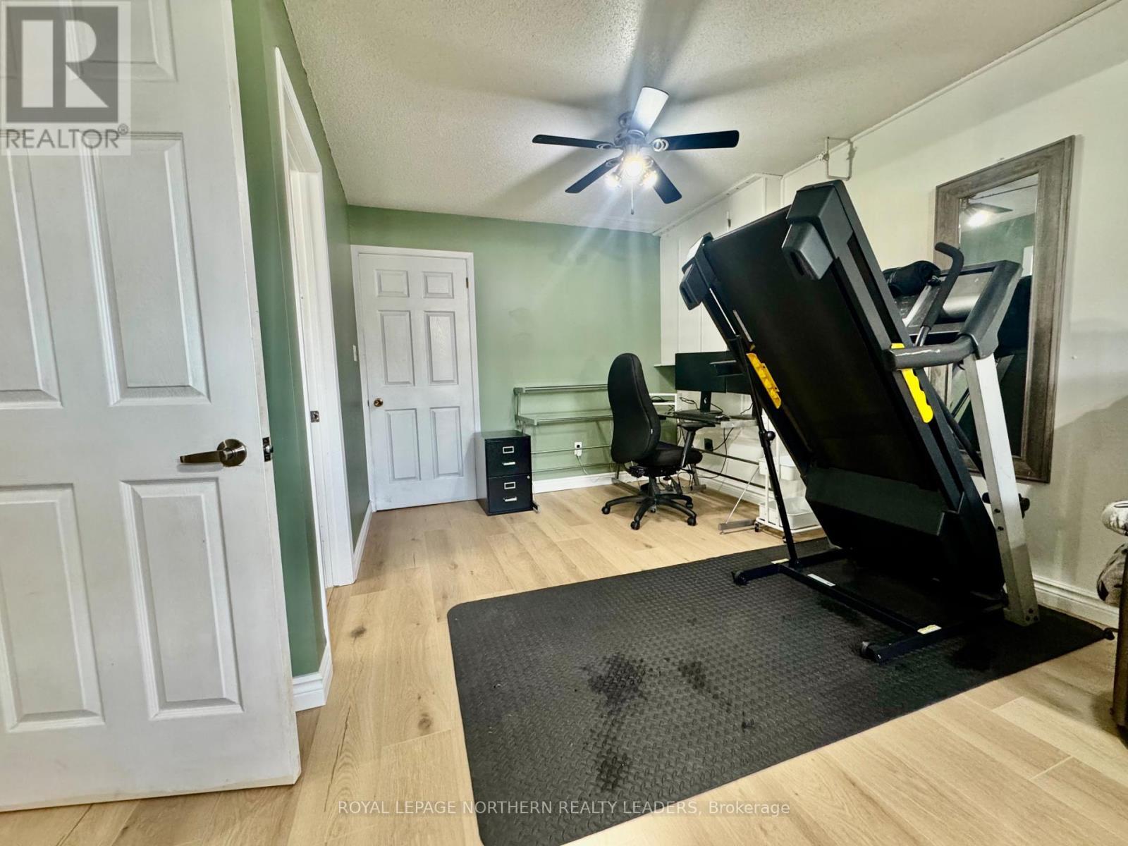 












1106 GREENINGDON DRIVE

,
Timmins (MTJ - Main Area),




Ontario
P4R1B2


