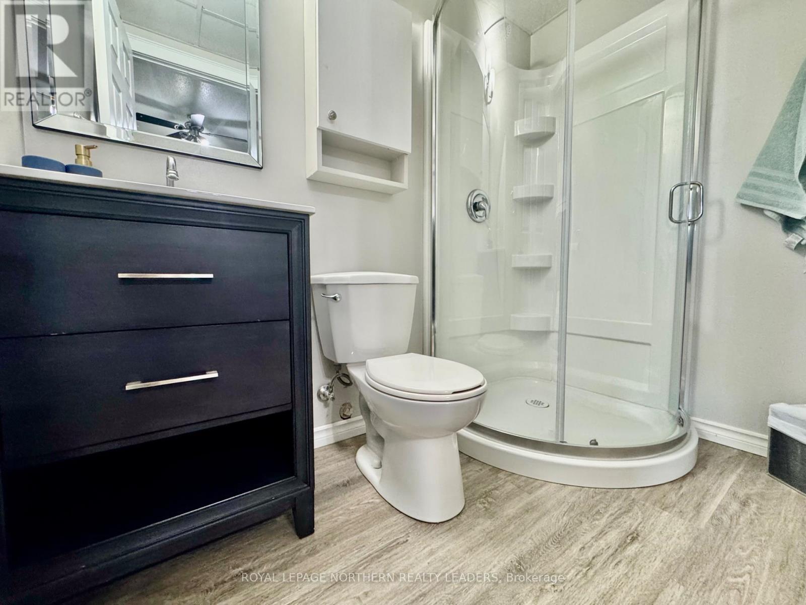 












1106 GREENINGDON DRIVE

,
Timmins (MTJ - Main Area),




Ontario
P4R1B2

