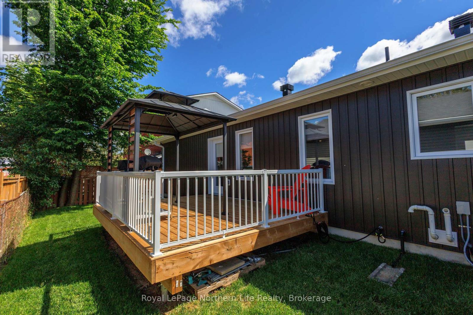












167 LEVESQUE STREET

,
West Nipissing (Sturgeon Falls),




Ontario
P2B1M5

