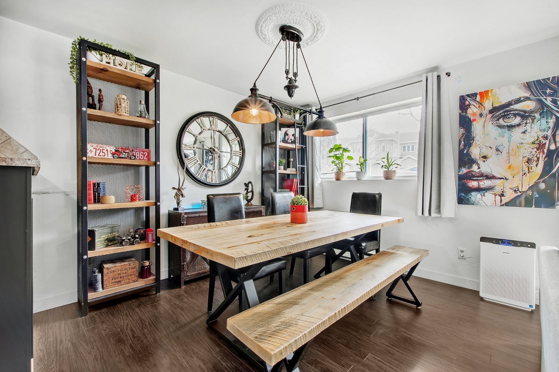 









770


Av. Ampère

, 2,
Laval (Laval-des-Rapides),




QC
H7N6G7

