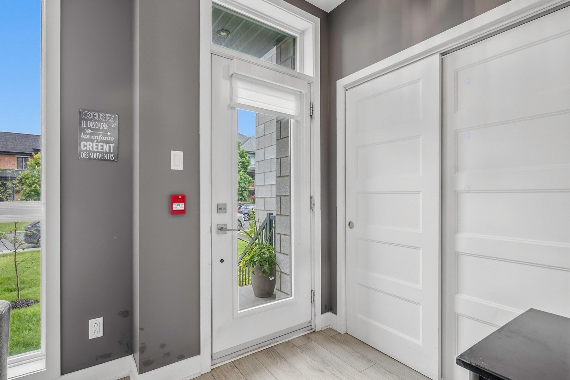 









1361


Rue des Tilleuls

,
Saint-Bruno-de-Montarville,




QC
J3V0C5

