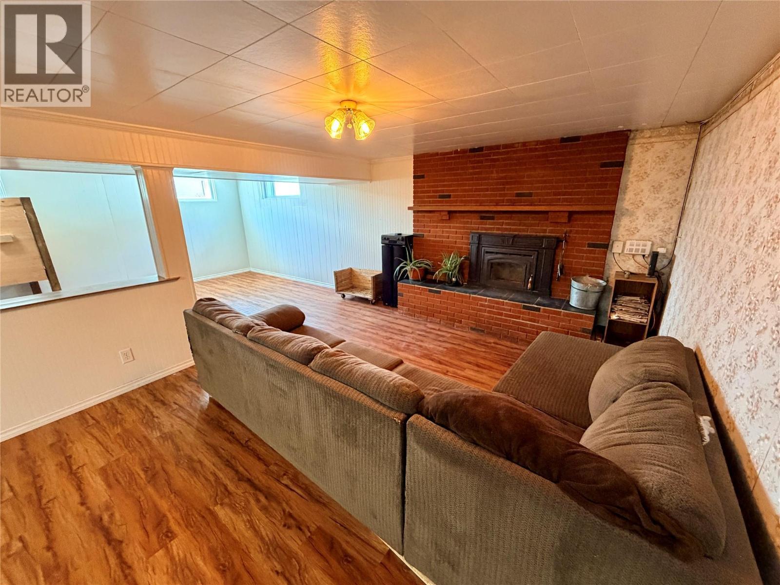 












1813 110 Avenue

,
Dawson Creek,




British Columbia
V1G0A3


