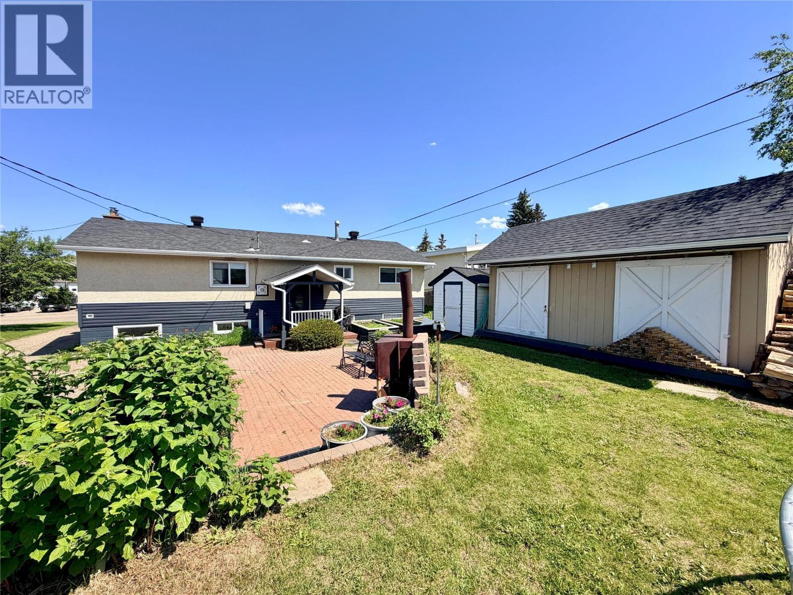 












1813 110 Avenue

,
Dawson Creek,




British Columbia
V1G0A3

