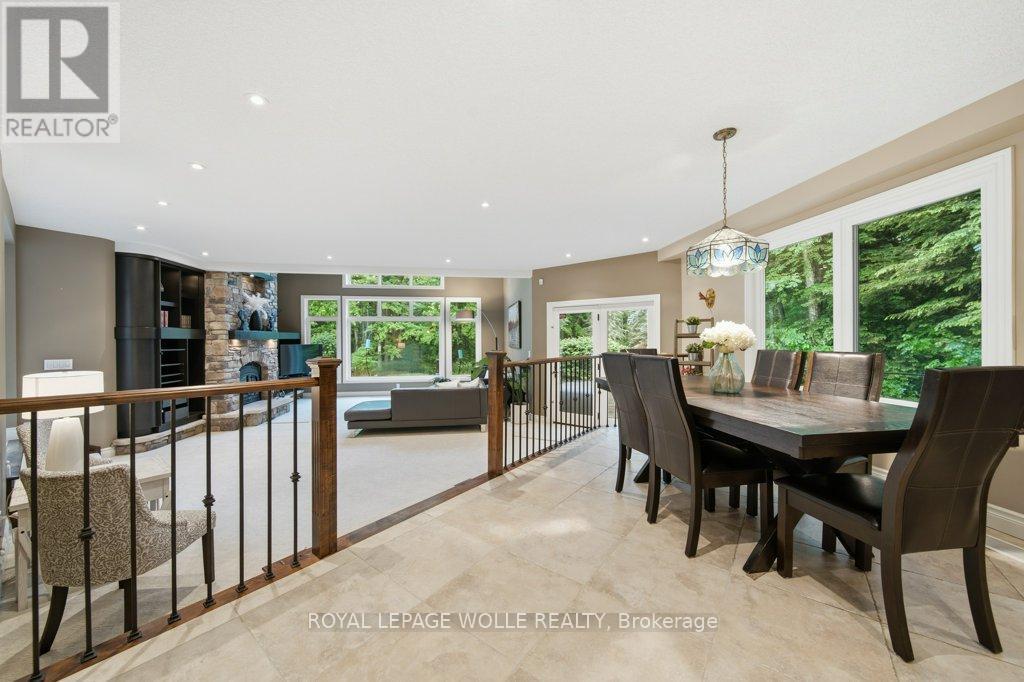 












2229 HERRGOTT ROAD

,
Wellesley,




Ontario
N0B2M0

