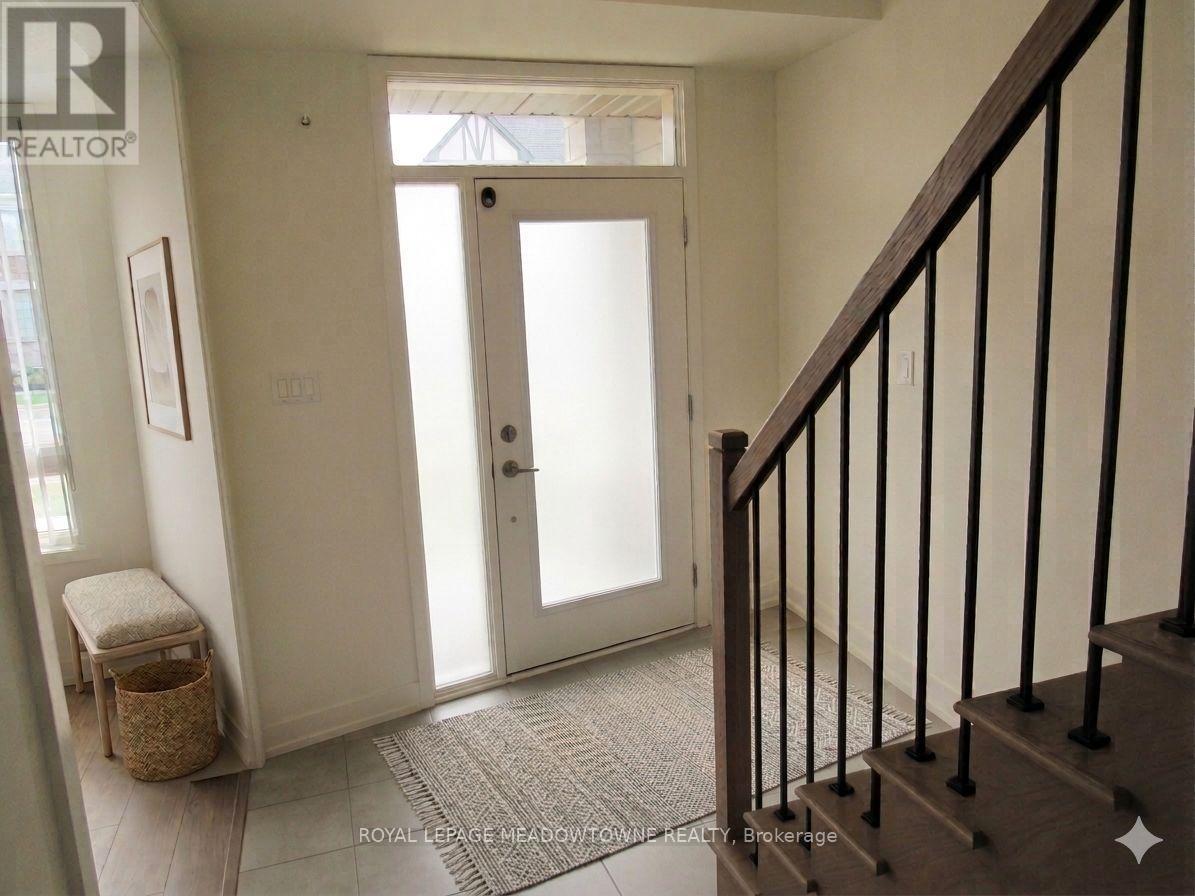 












3129 ERNEST APPELBE BOULEVARD

,
Oakville,




Ontario
L6H0N8

