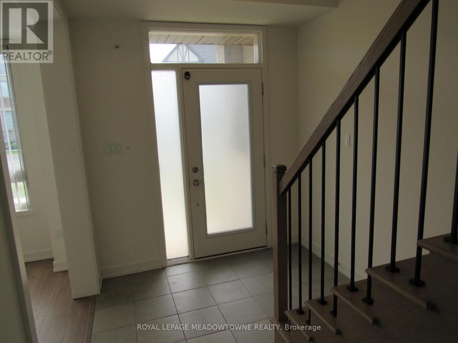 












3129 ERNEST APPELBE BOULEVARD

,
Oakville,




Ontario
L6H0N8

