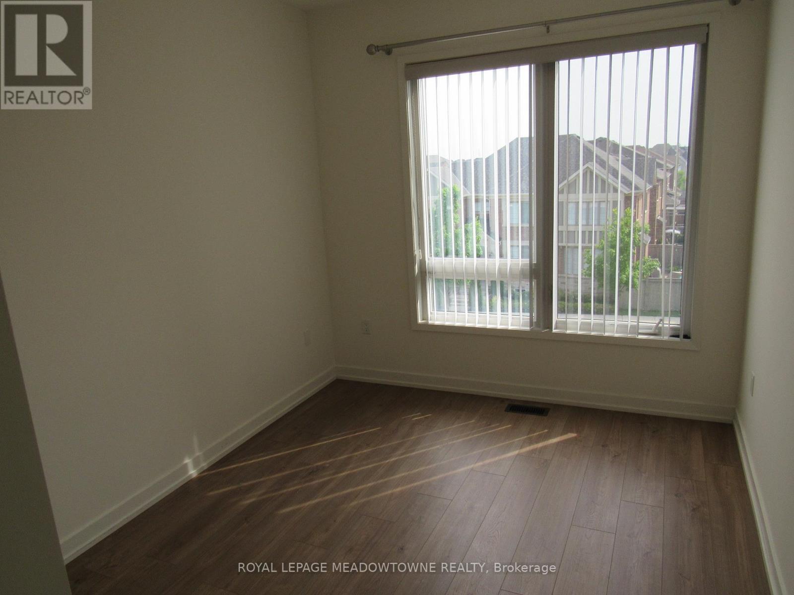 












3129 ERNEST APPELBE BOULEVARD

,
Oakville,




Ontario
L6H0N8

