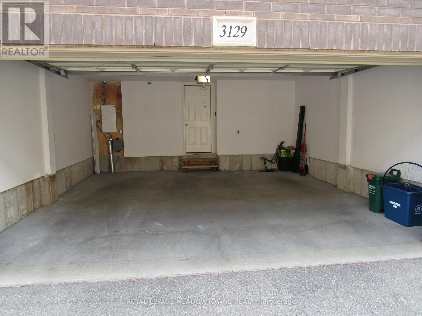 












3129 ERNEST APPELBE BOULEVARD

,
Oakville,




Ontario
L6H0N8

