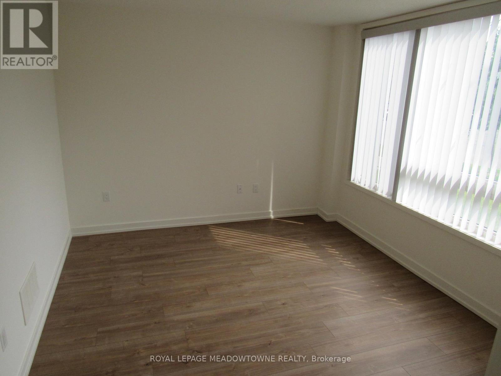 












3129 ERNEST APPELBE BOULEVARD

,
Oakville,




Ontario
L6H0N8

