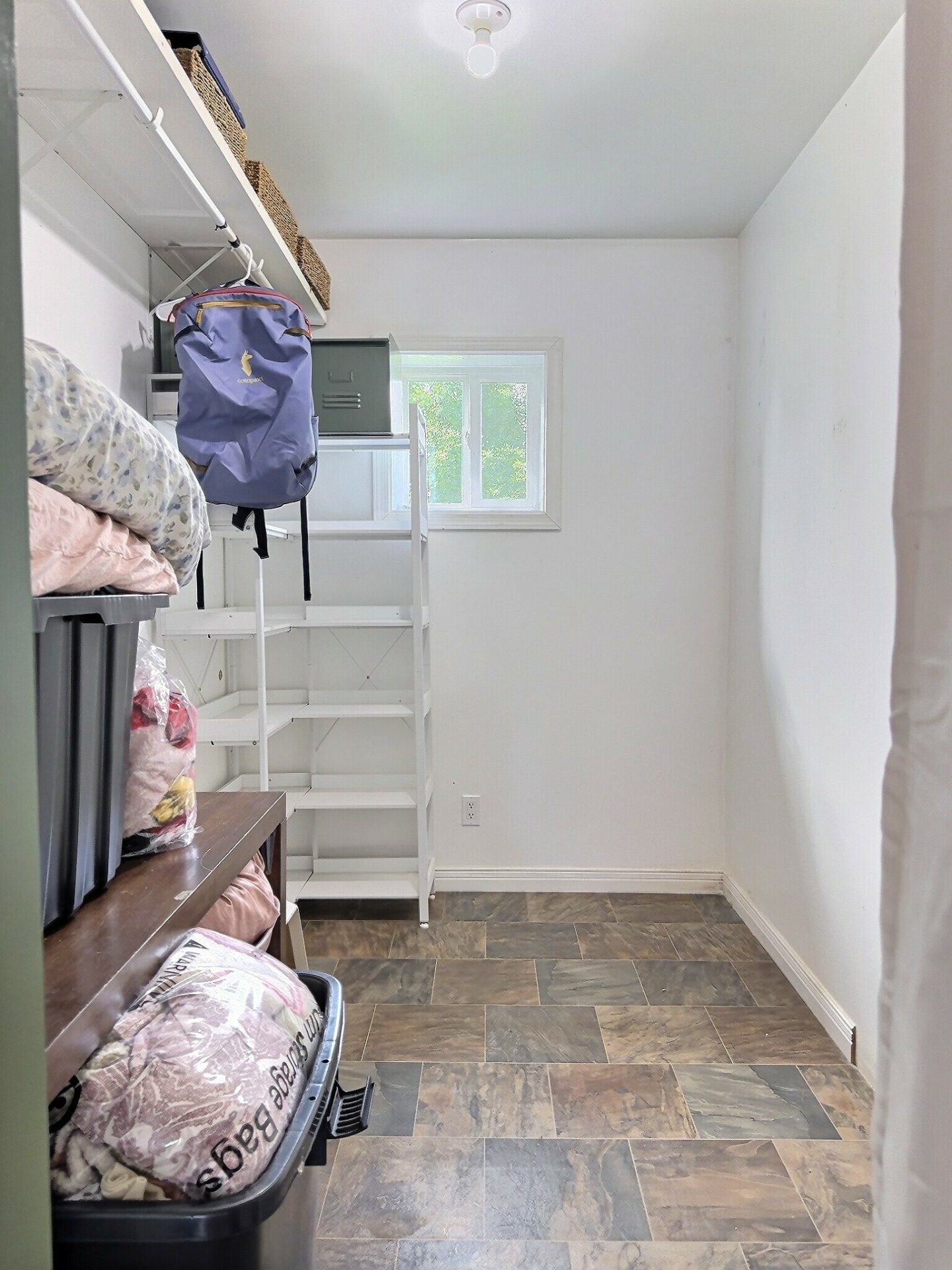 









21


Rue des Roulottes

,
Notre-Dame-du-Nord,




QC
J0Z3B0

