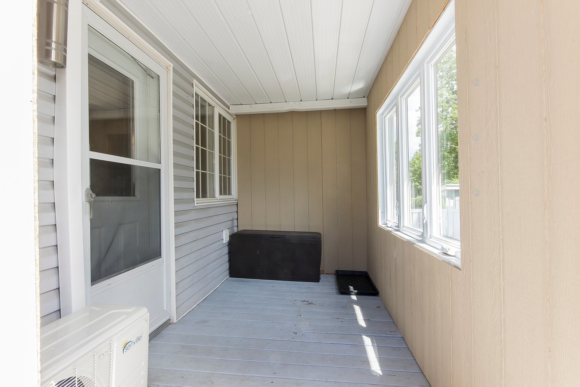 









212


Rue Church

,
Gatineau (Buckingham),




QC
J8L1P8

