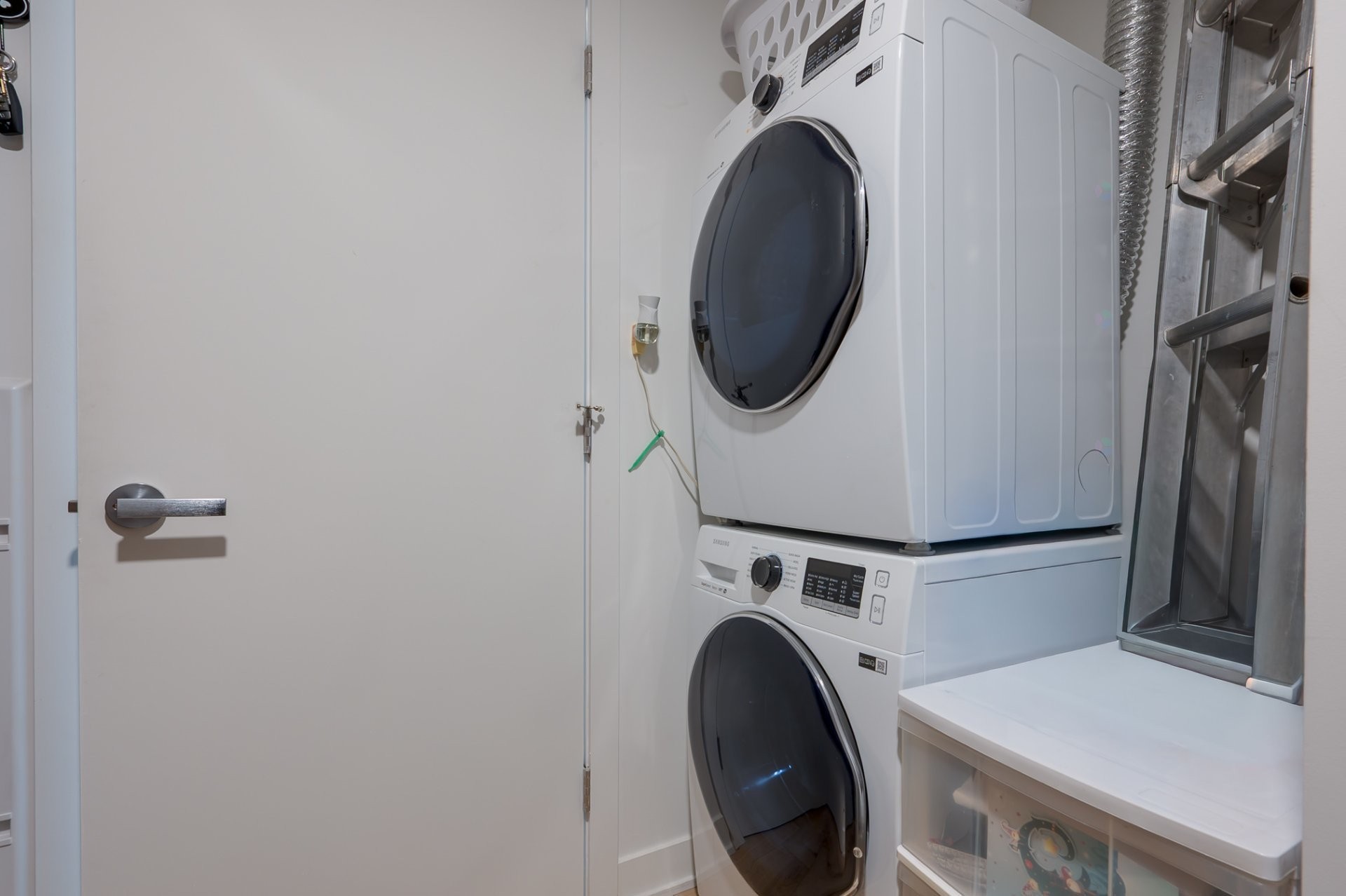 









170


Rue Principale

, 106,
Saint-Zotique,




QC
J0P1Z0

