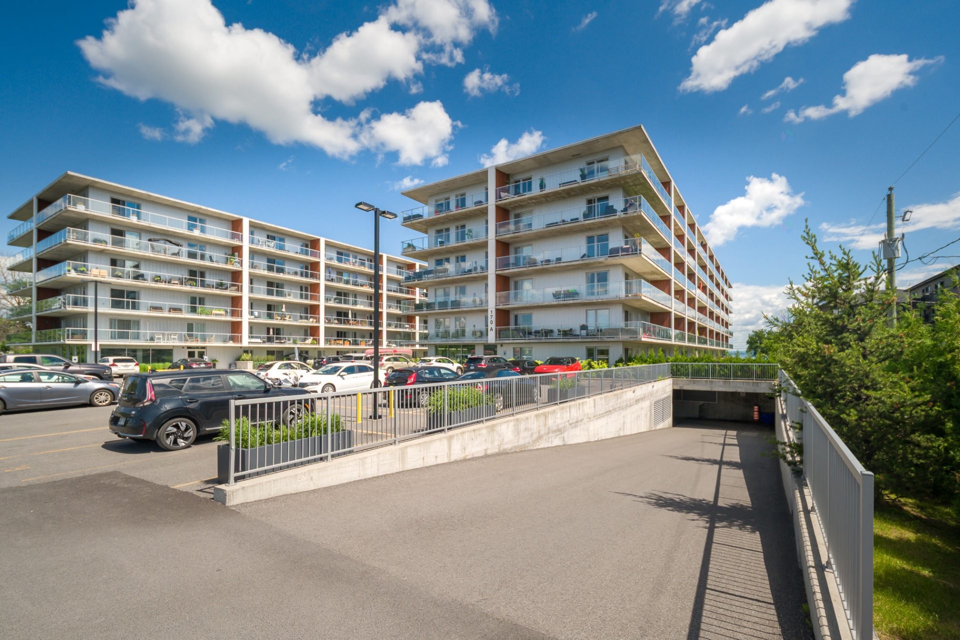 









170


Rue Principale

, 106,
Saint-Zotique,




QC
J0P1Z0

