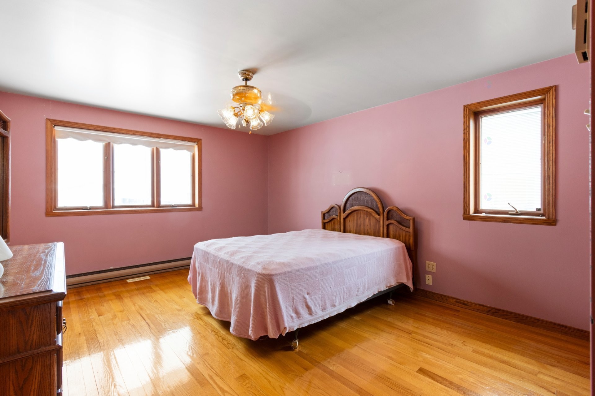 









311


Ch. du Bord-de-l'Eau

,
Sainte-Barbe,




QC
J0S1P0

